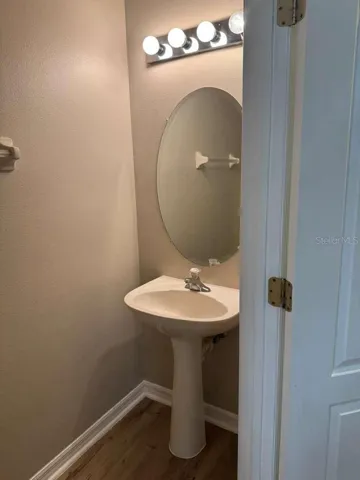 1170