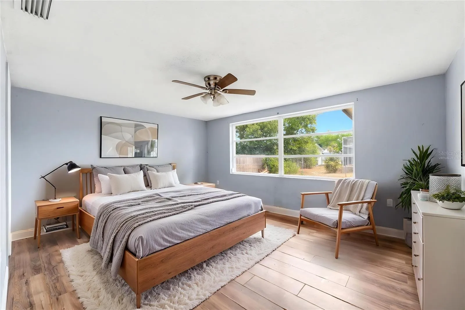 Primary Bedroom (Virtually Staged)