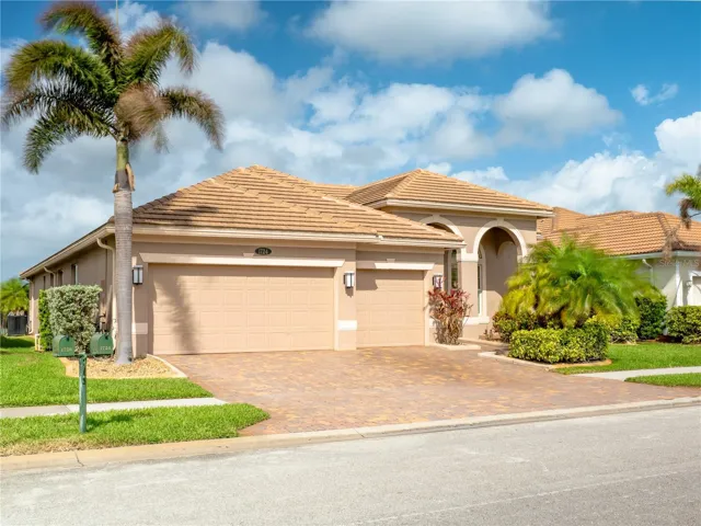 1724 Belmont Cir SW