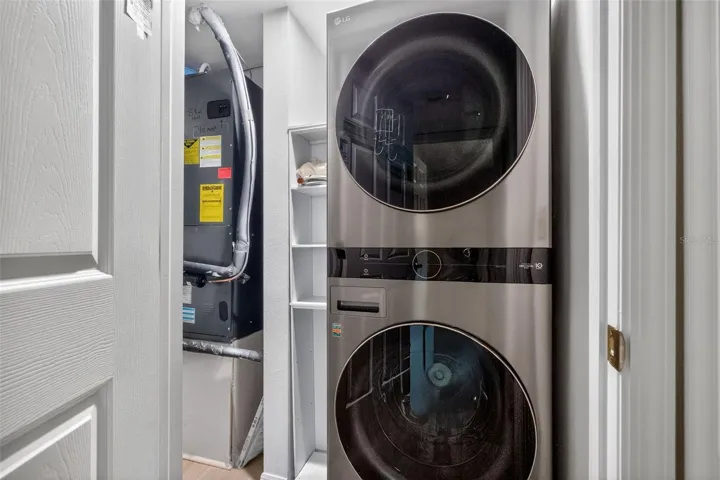 In-unit washer & dryer