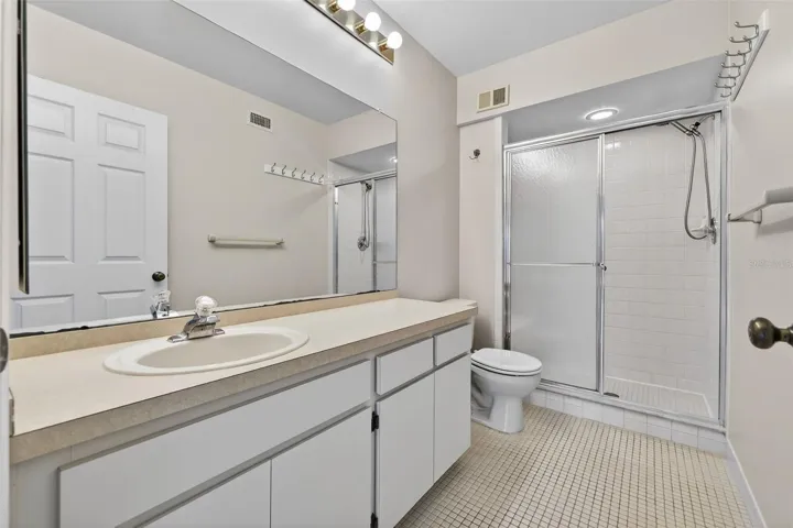 Primary ensuite bath