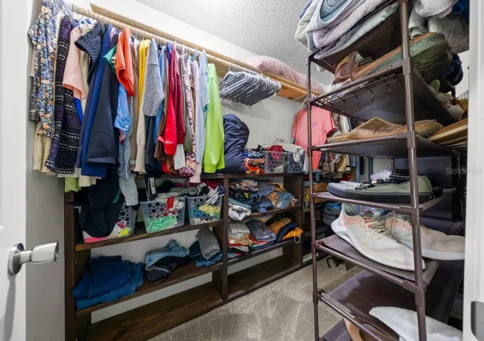 Walk in closet