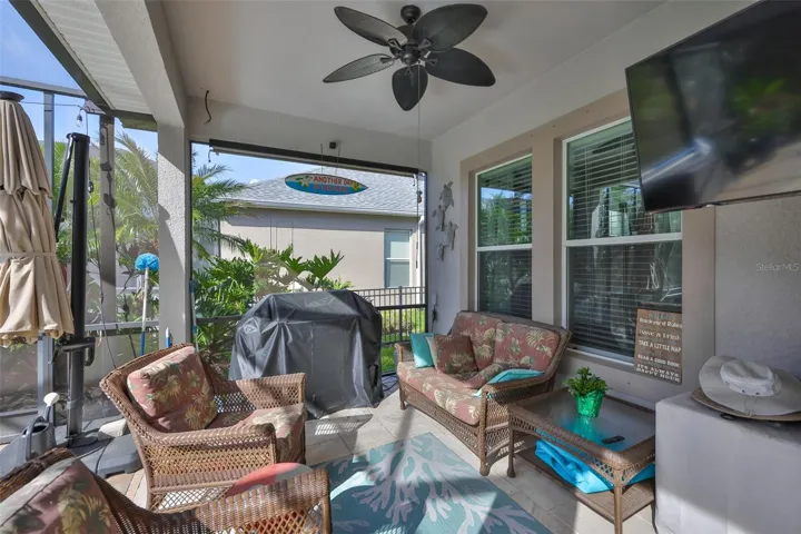 Lanai porch