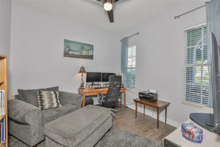 front office/4th bedroom