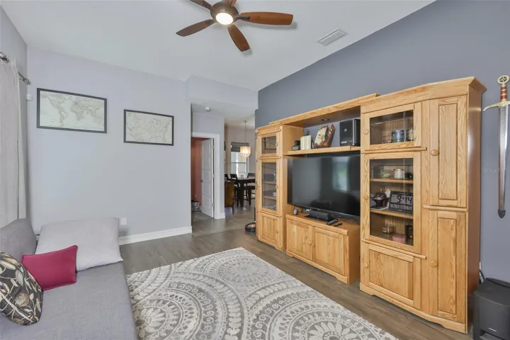 Bonus room/Den