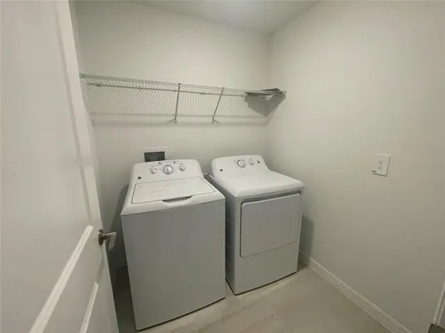 LAUNDRY SECOND FLOOR