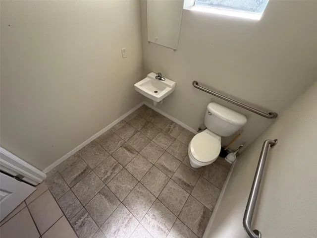 1170