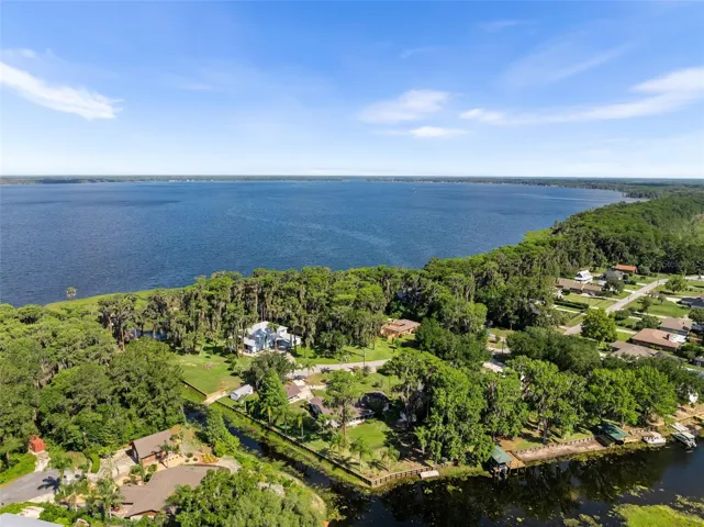 Just a walk away from Santa fe Lake