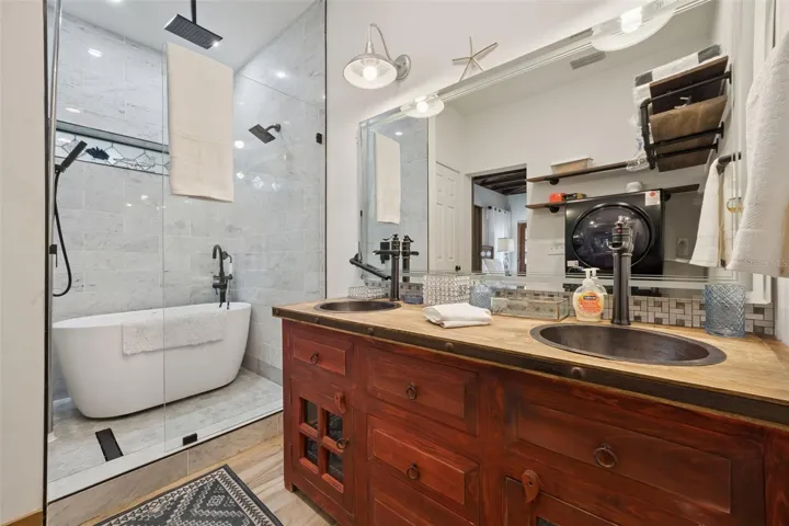 In-Law Suite/Guest Quarters