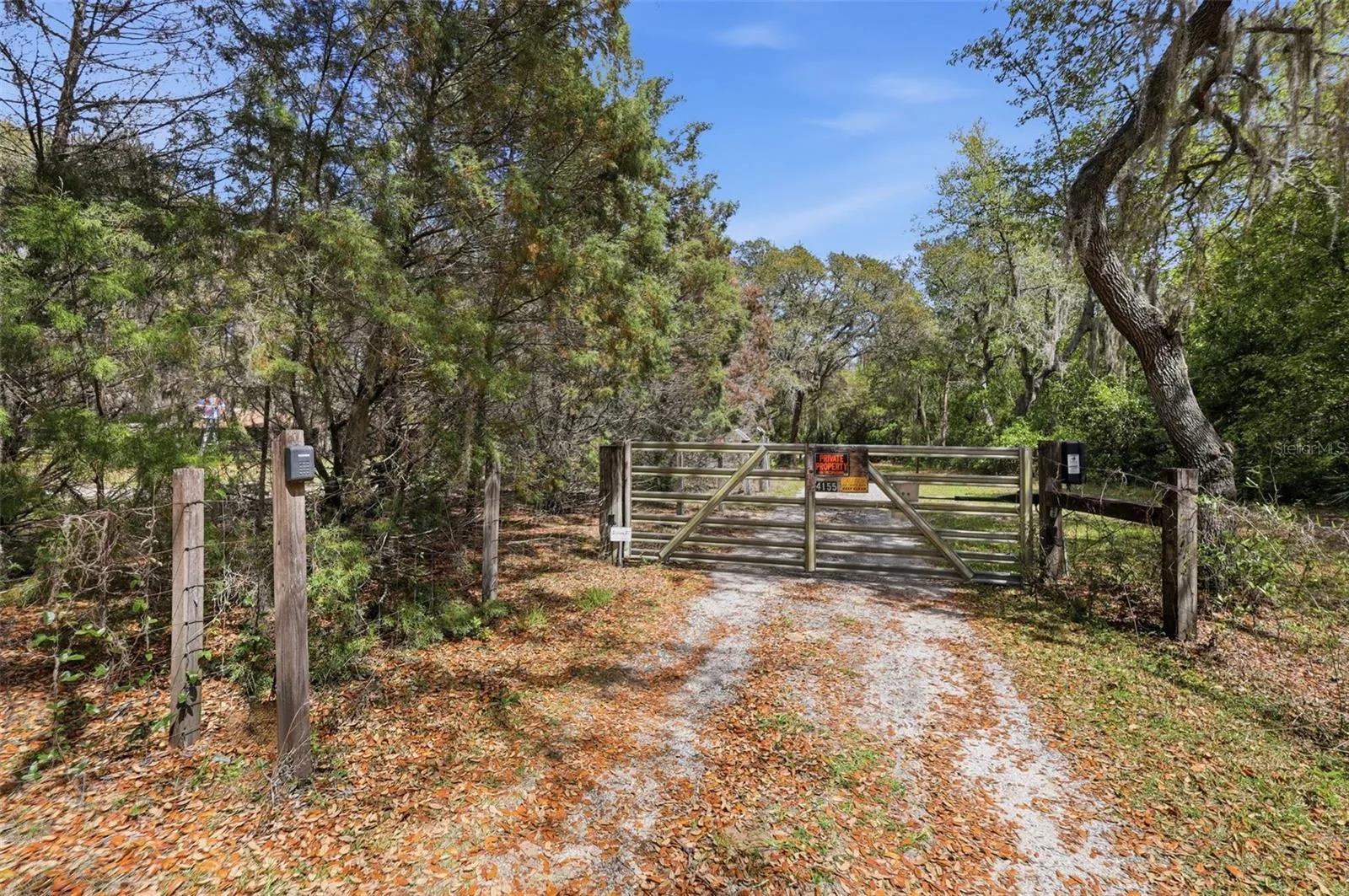 Gated and Fully Fenced