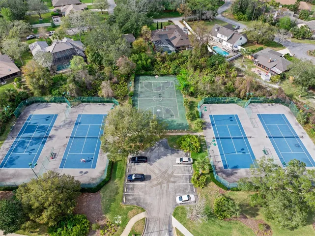 Breakaway Trails courts