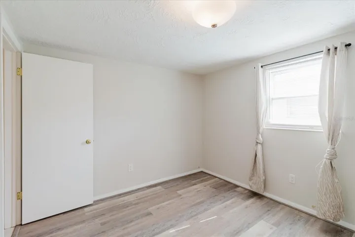 View In The Second Bedroom In Front Of The Closet