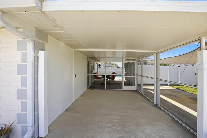 Carport in addition to garage