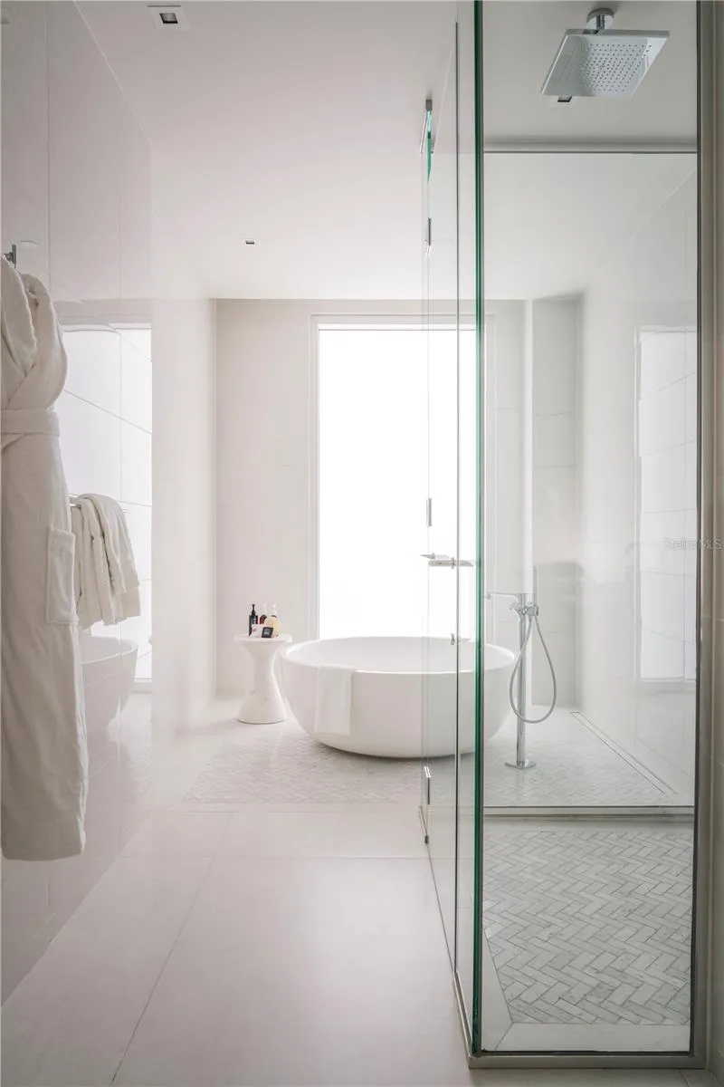 Second Bathroom Bathtub and Shower