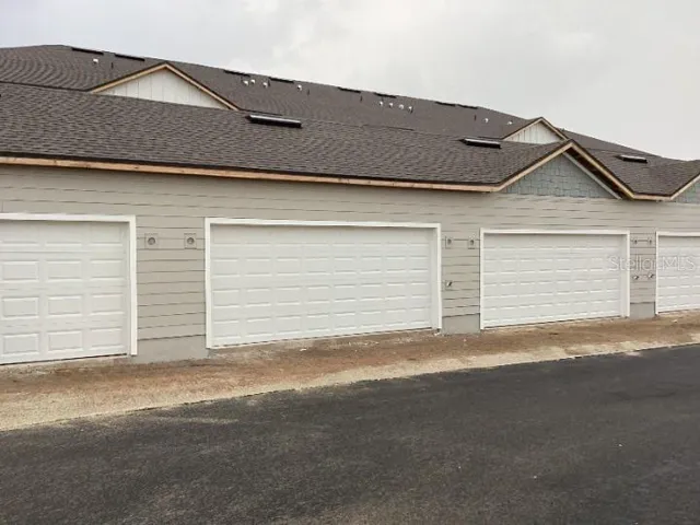 Rear Exterior/Garage