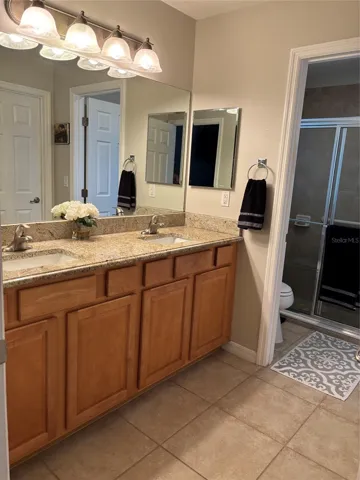 Primary bath