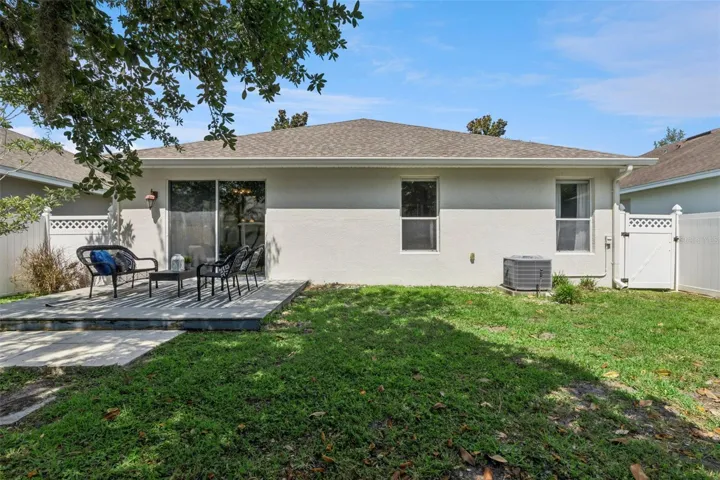 Back Deck, Private, Fenced Yard