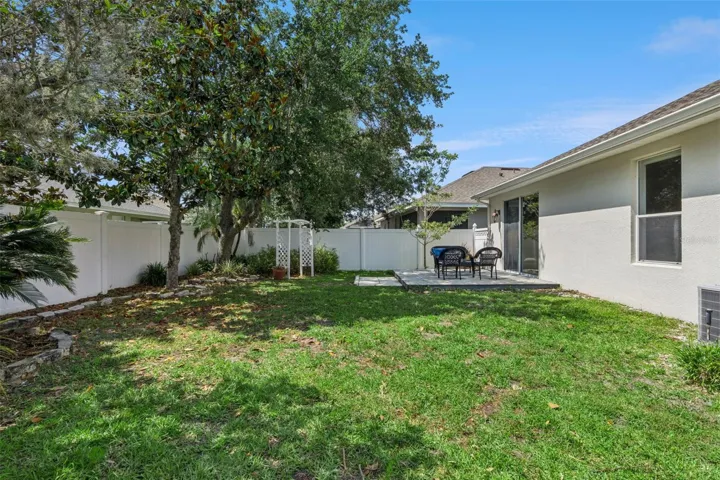 Back Deck, Private, Fenced Yard