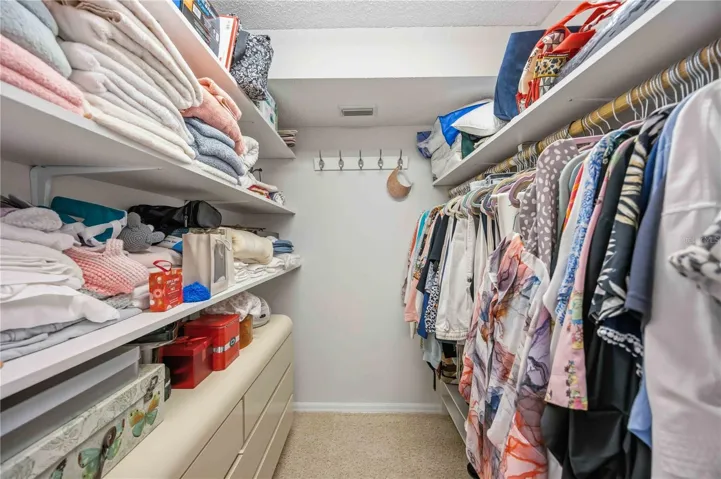 Master walk-in