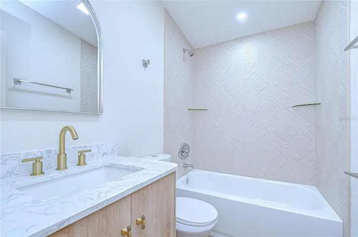 Bathroom 2 7.9 X 4.9