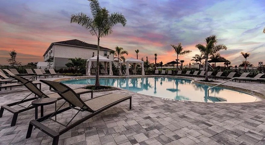 Vinterra Townhomes Community