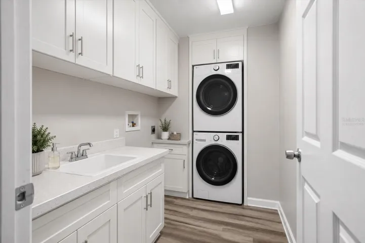 Virtually Staged Laundry Room Possibility