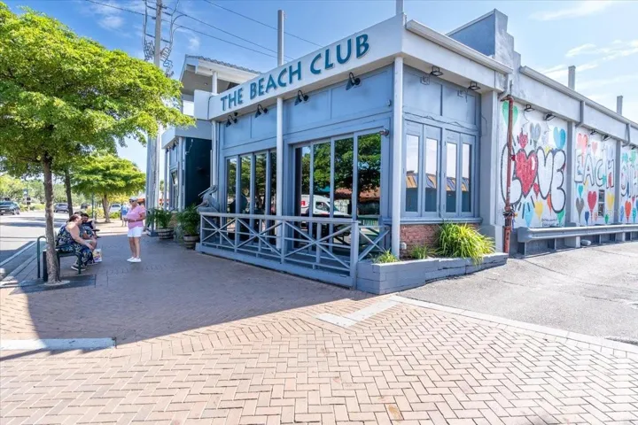 Siesta Key Beach Club in Village | 1761 Siesta Drive, 1760 & 1762 Wisconsin, Sarasota, FL 34239