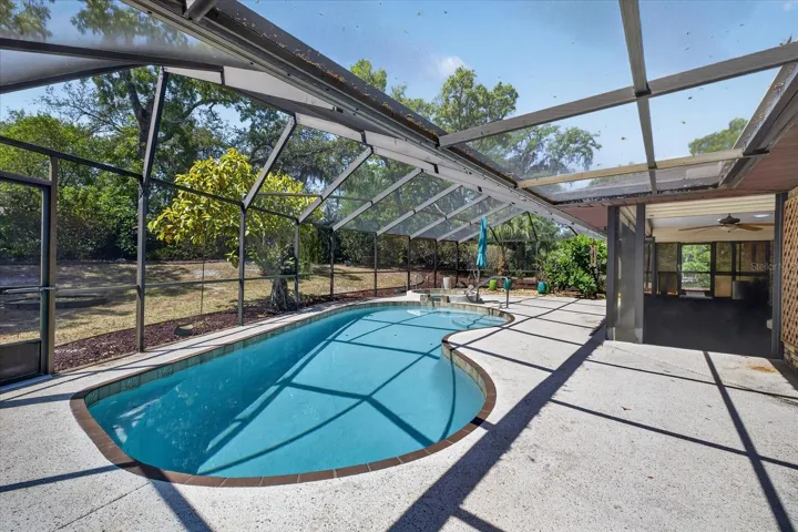 pool