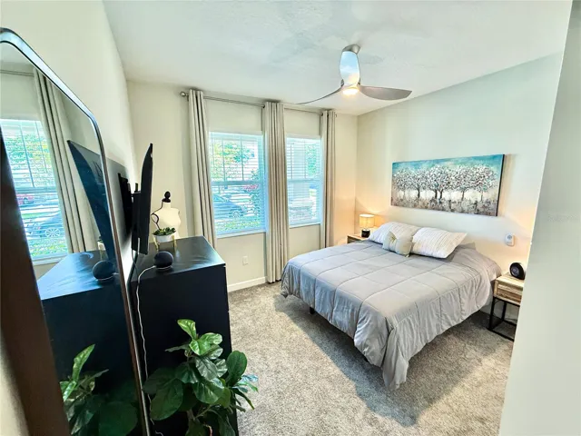 Guest Bedroom 1rst Floor