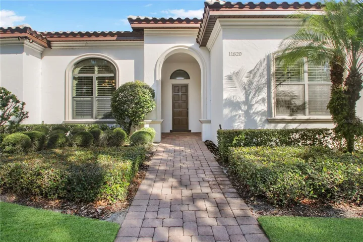 Covered entry way