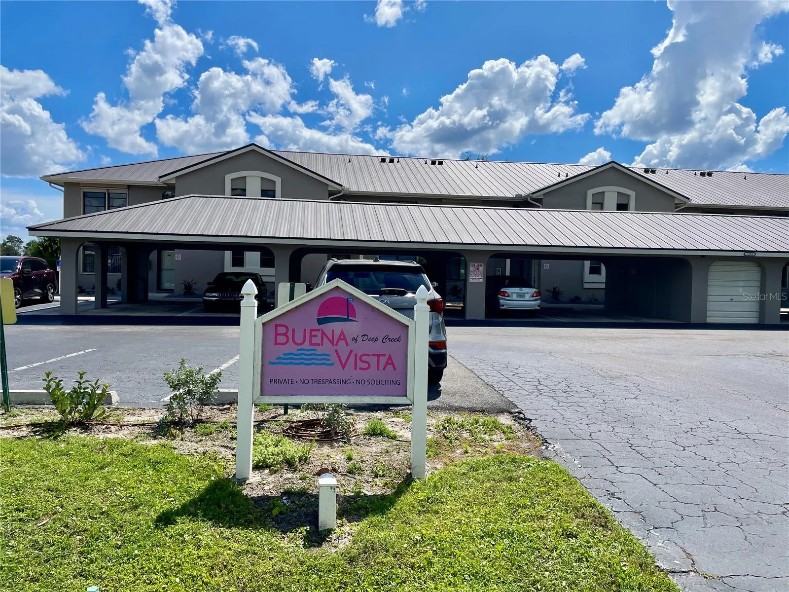 Welcome to Buena Vista Condominium Community