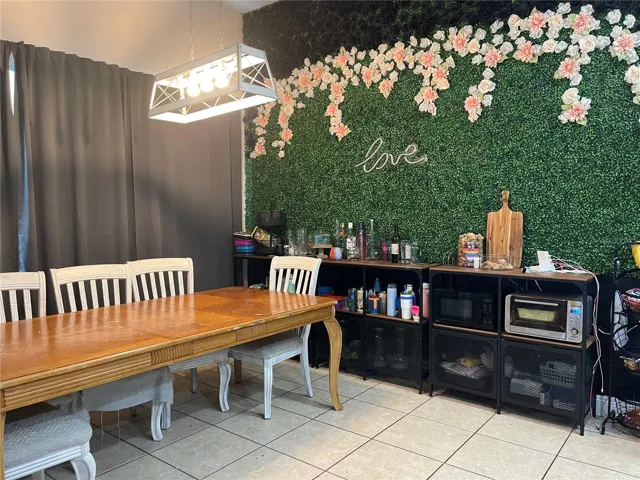 Eating space in Kitchen