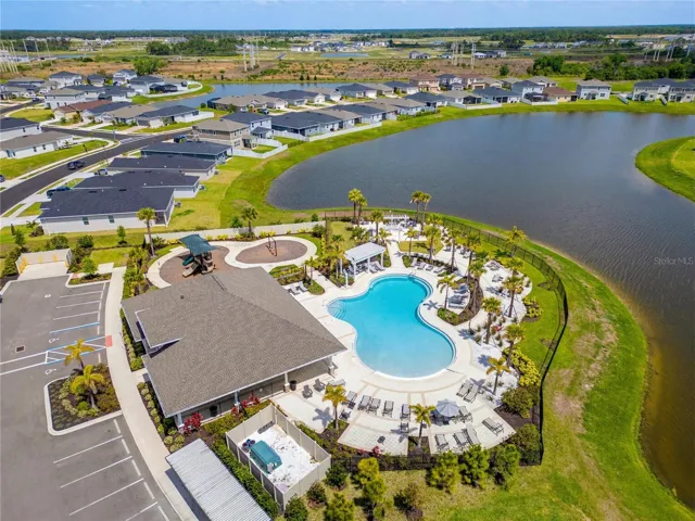 Sweeping pond views and a thoughtfully planned neighborhood layout make Sawgrass Lakes as beautiful from above as it is to live in. Your new home awaits in this thriving Parrish community.