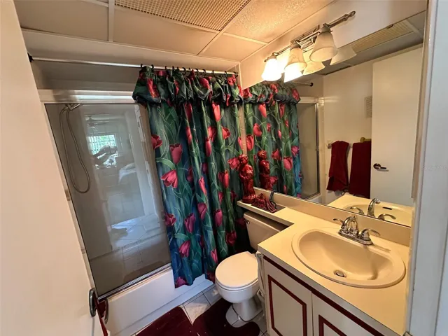 Main Bath