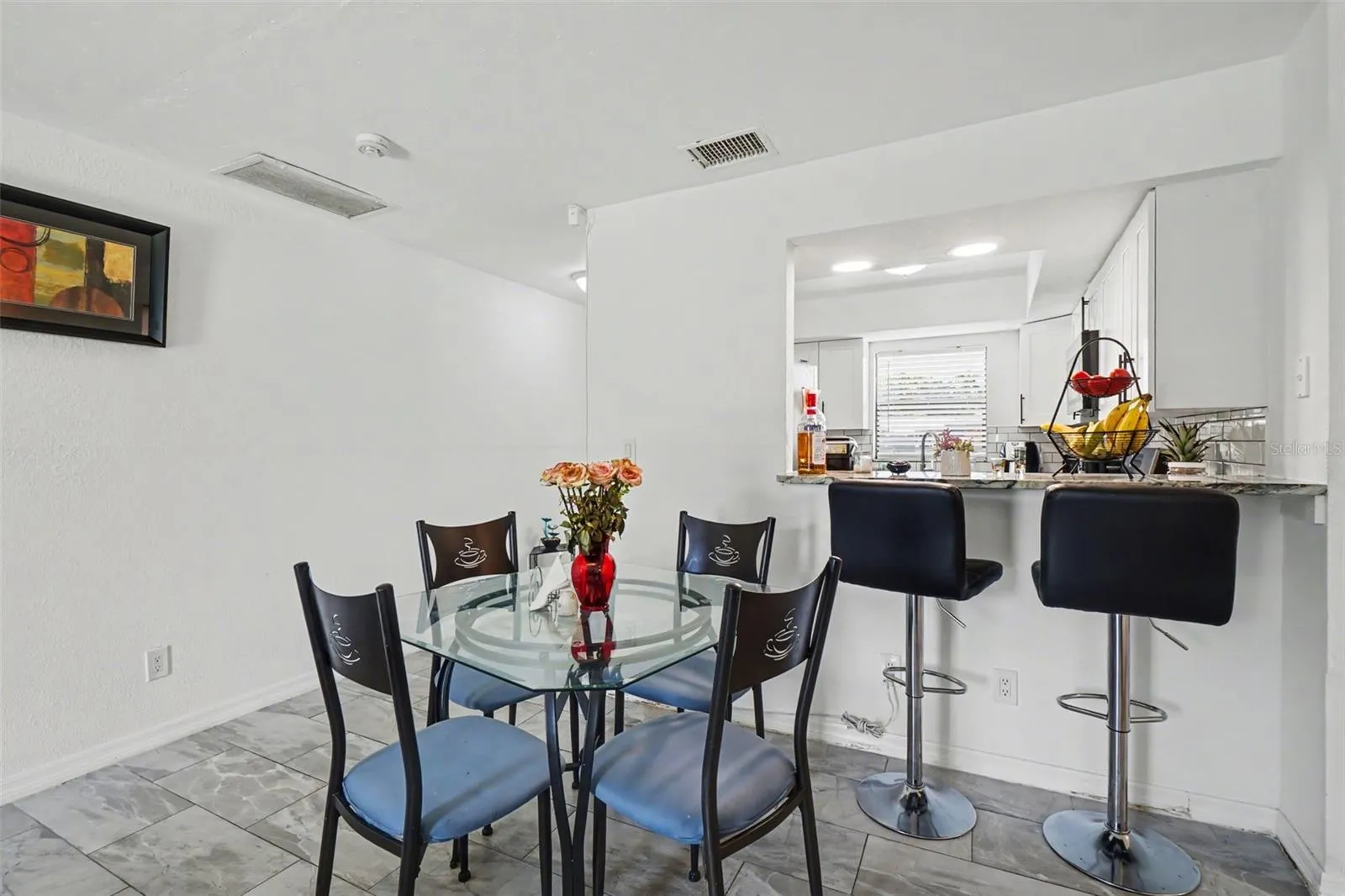 2208 Iris way