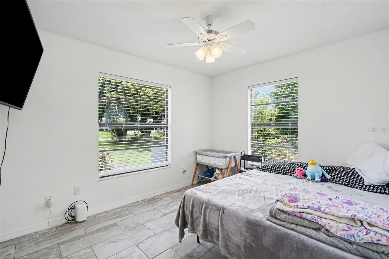 2210 Iris way