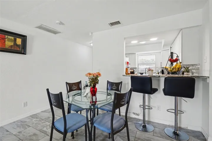 2208 Iris way