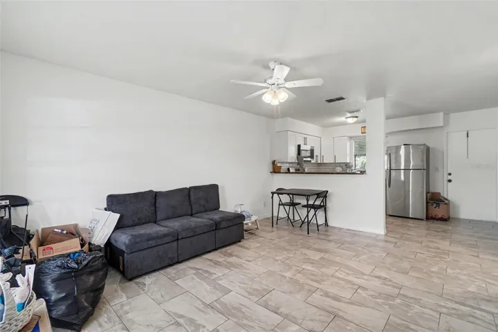 2210 Iris way