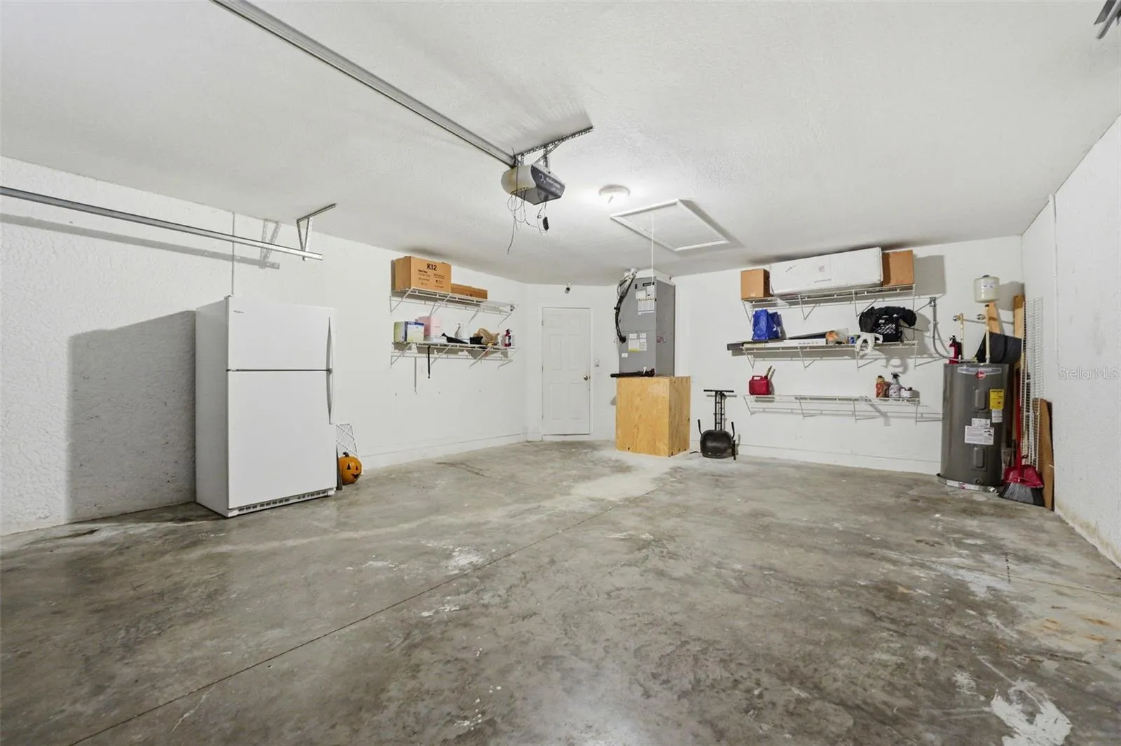 2 Car Garage