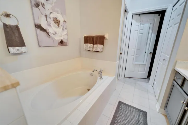 Garden Tub