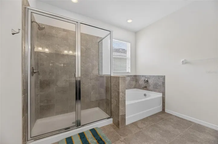 Primary Ensuite Bath