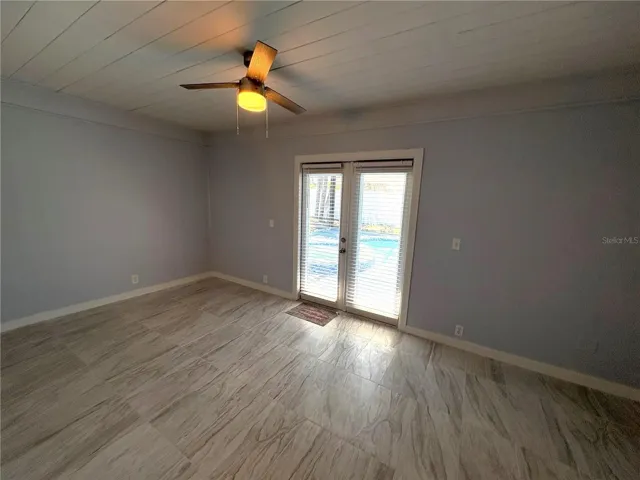 Florida Room Going to the Pool