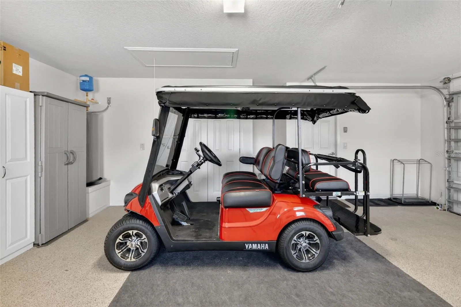 Included 4-Seater Yamaha Quiet Tech Drive 2 Golf Cart