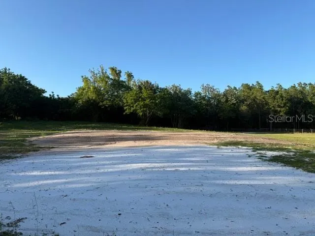 View of pad from the backside.