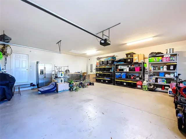 Over sized 2-car Garage
