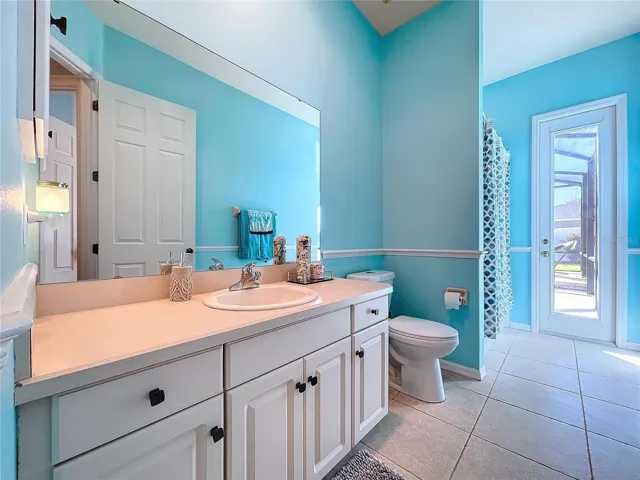 2nd Bathroom
