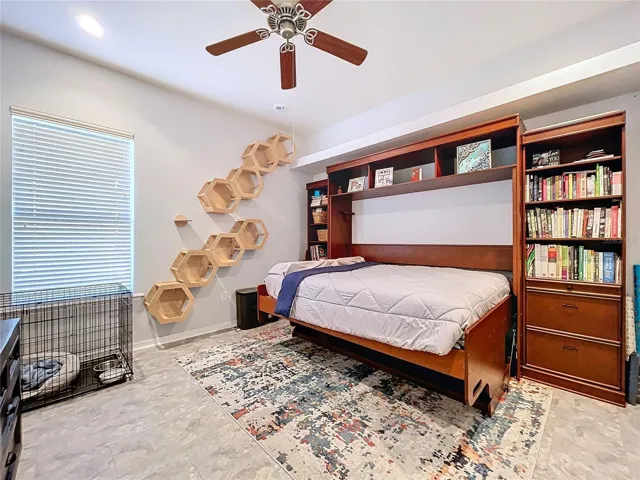 4th Bedroom / Guest Suite with Murphy