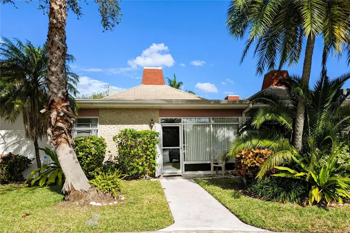 4318 Tahitian Gardens unit B