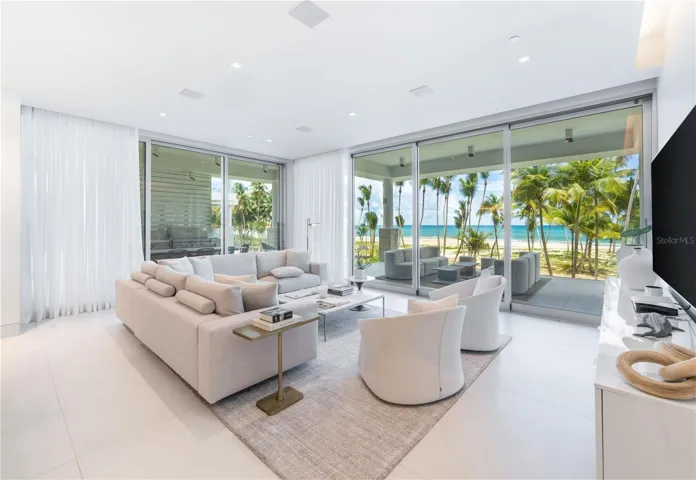 Living Room & Ocean View