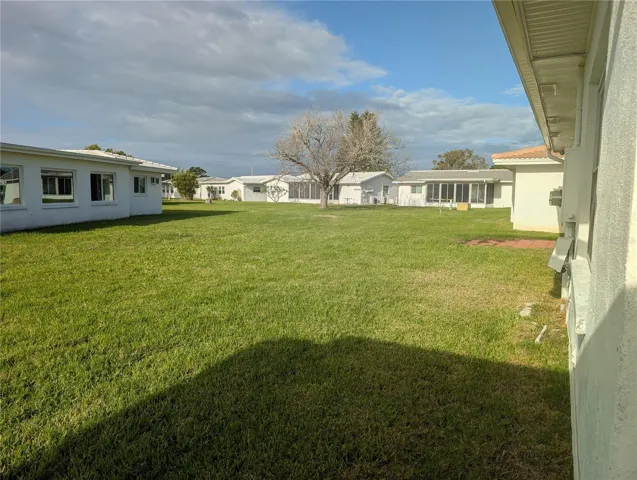Spacious views of backyard